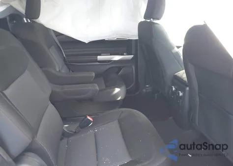 2022 Ford Explorer Xlt из США, поврежденный, VIN 1FMSK8DH3NGB15400